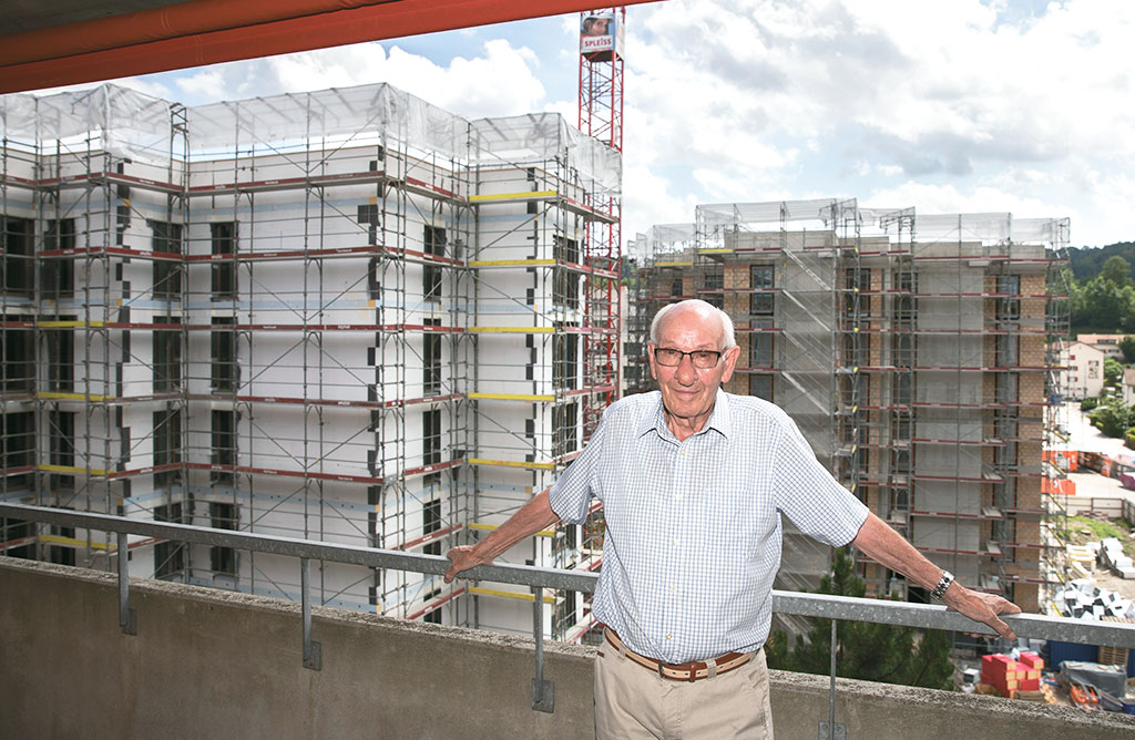 Hanspeter Zehr wohnt seit 2013 in der Siedlung Helen Keller und fotografierte von seinem Balkon aus die Entstehung des Neubaus.